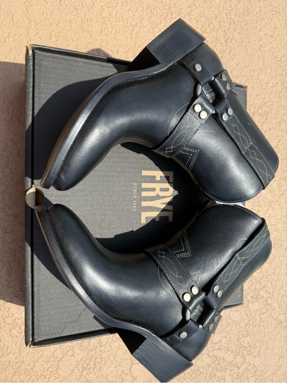 Frye Black Billy Short Harness Boot IN ORIGINAL BOX NEVER WORN - Picture 4 of 8